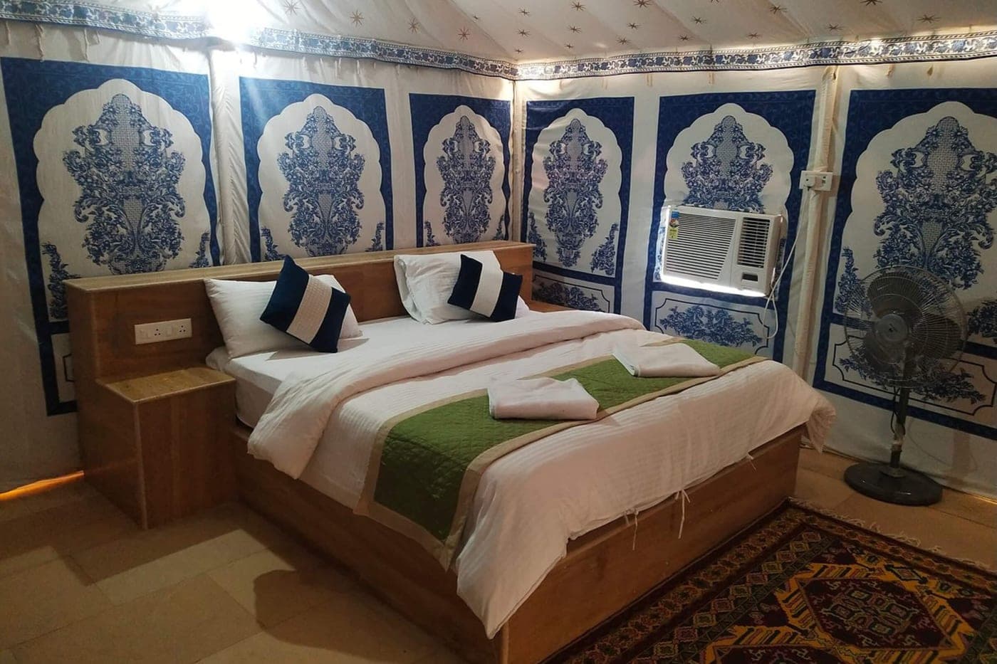 Luxury AC Tents with king size beds in Jaisalmer Photo